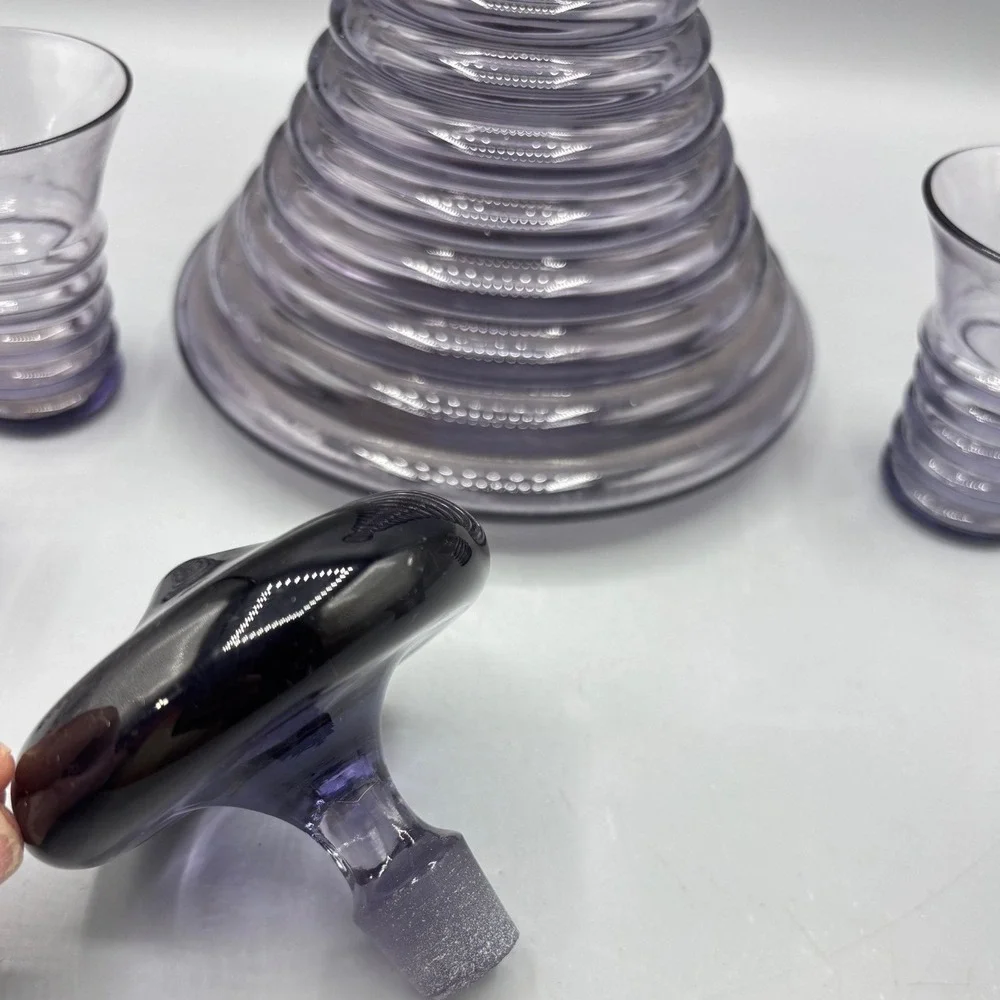 Vtg Purple Glass Beehive Decanter Set 5 Ribbed Shot Glasses Barware Unique EMPTY